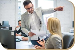 ¿Cuánto puedes cobrar por acoso laboral?. Guía Completa de Indemnizaciones 4 Acoso laboral en el trabajo